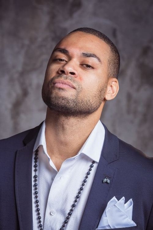 Ola Keyru as барабанщик Толик