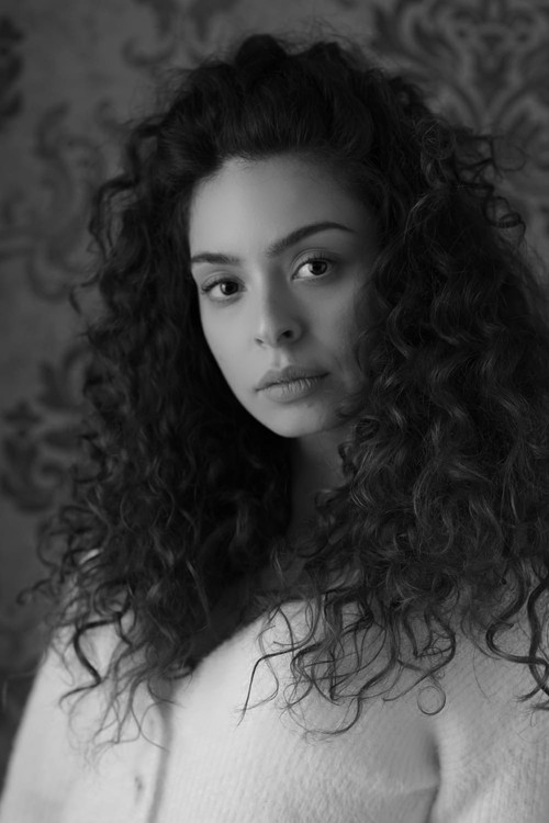 Rosanna Sapia as Consuelo da adulta