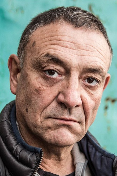 Jean-Claude Pautot as Jean-Paul