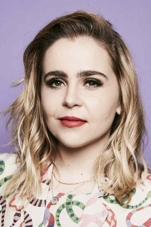 Mae Whitman as Amity Blight (voice)