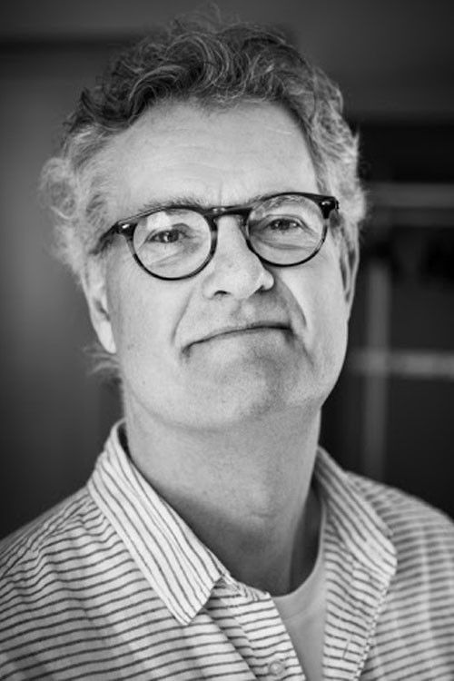 Adde Malmberg as Disponent Sigfrid Rosenius