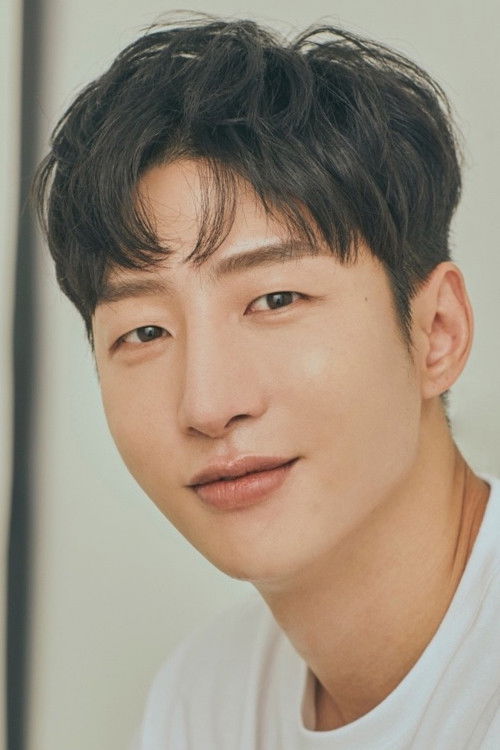 Lee Yoo-han as Eung-seok