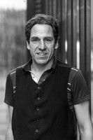 Andreas Perschewski as Pavel