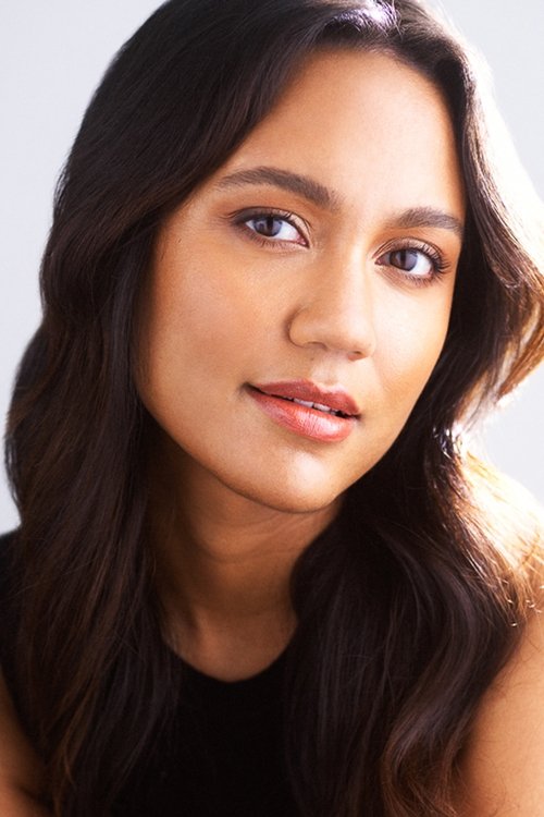 Cassidy Edwards as Carter