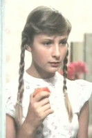 Ivanka Popko as Vera doch' Rozalii, kuzina Koli