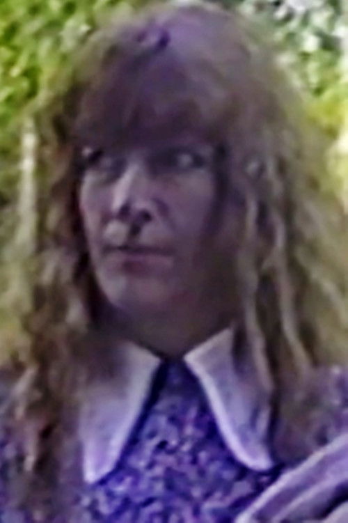 Doroti Timm as Ela mesma