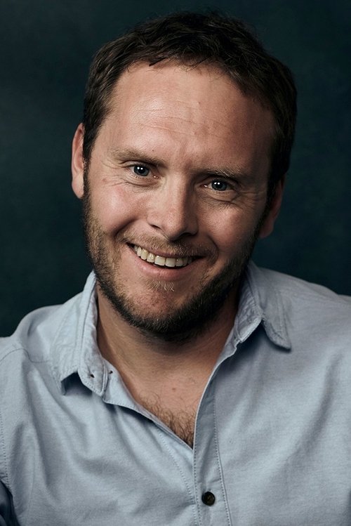 Goran Slavić as Bojan