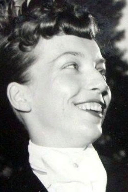 Lisa Jouvet as (uncredited)