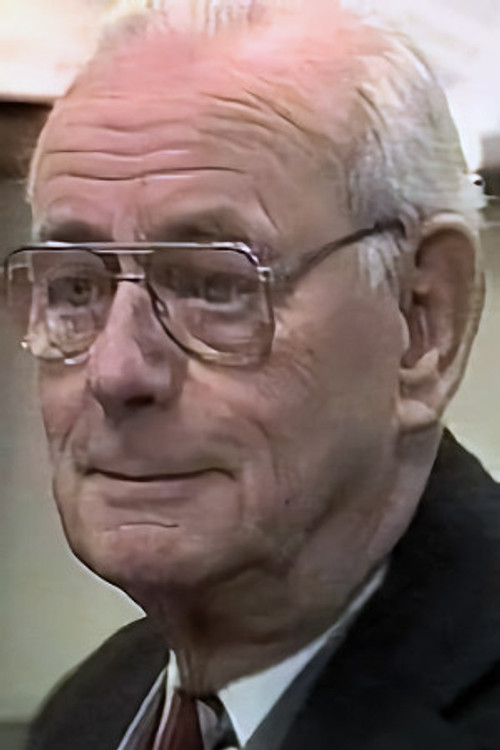 Vic Gordon as Sgt. Bert Kennedy