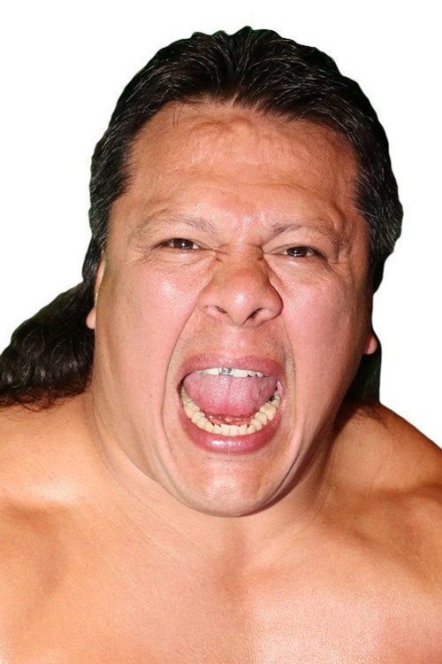 José Gutiérrez Hernández as Ultimo Guerrero