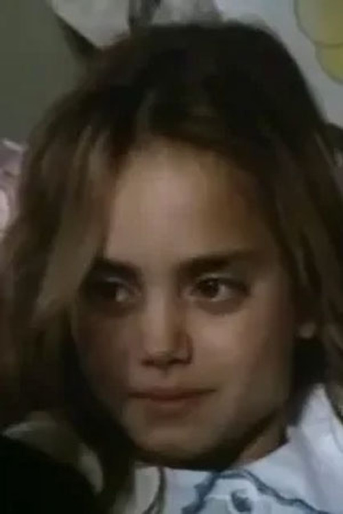 Alice Di Giuseppe as Young Cheryl