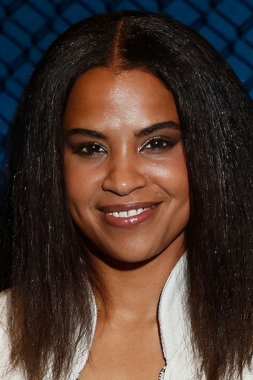 Edwige Ahonto as Elena