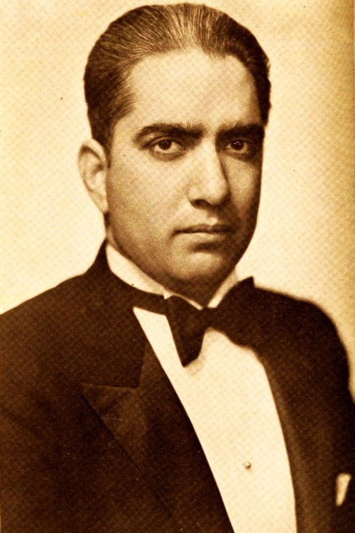 Lal Chand Mehra as Jadoo (uncredited)