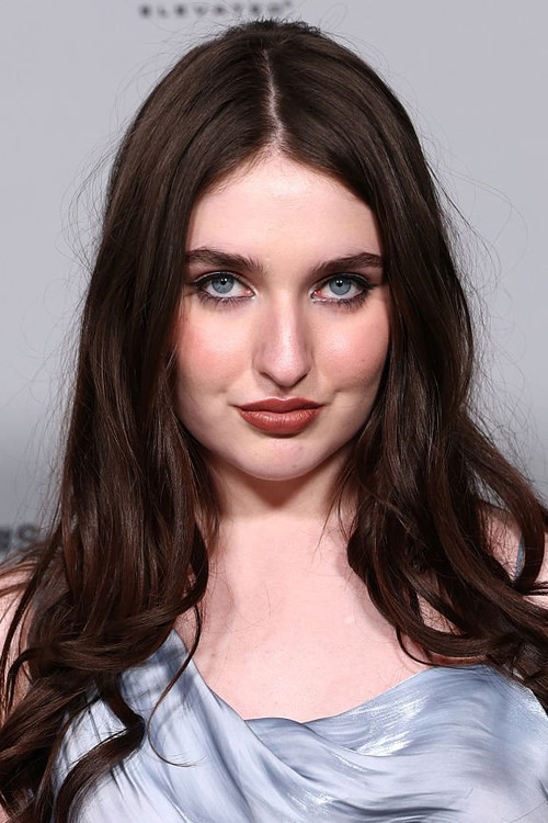 Marni Duggan as Flic