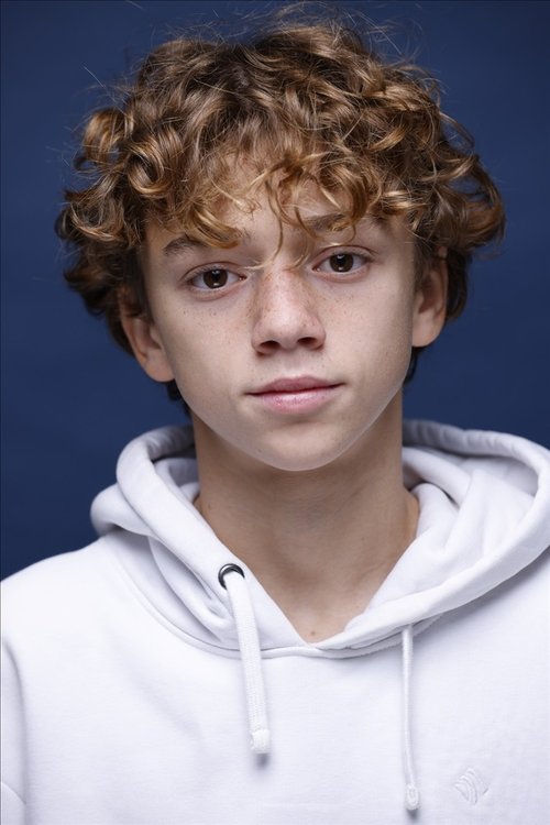 Nathan Haggege as Antonio