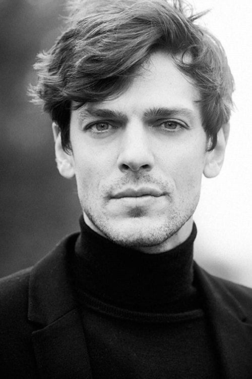 Martin Cannavo as Zachary