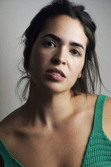 Alba Recondo as Isabel II.