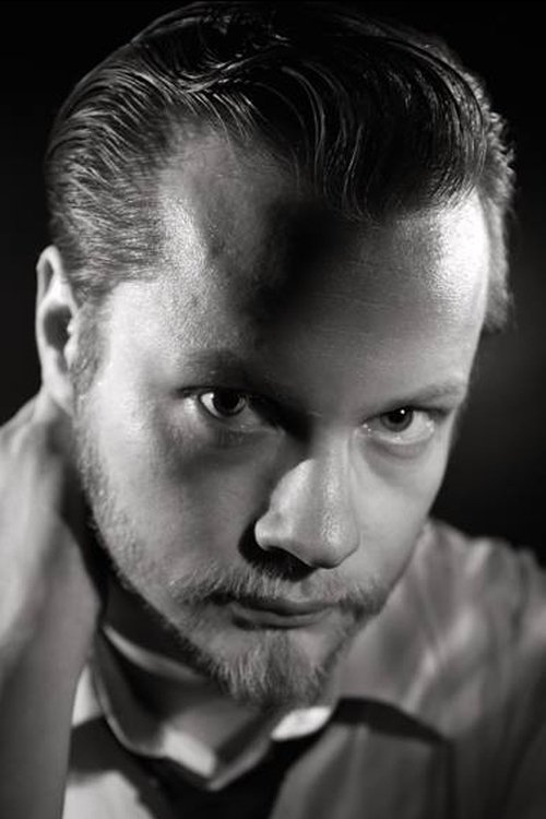 Jere Saarela as Pete