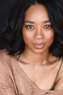 Terri Abney as Leah Green