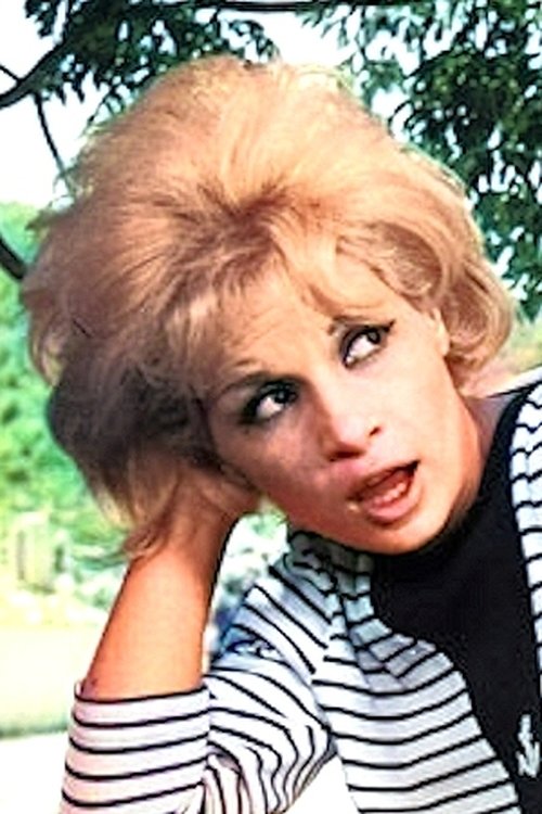 Niki Linardou as Lina