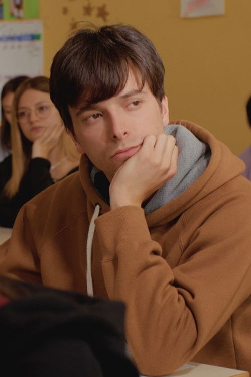 Alessio Casarin as Andrea