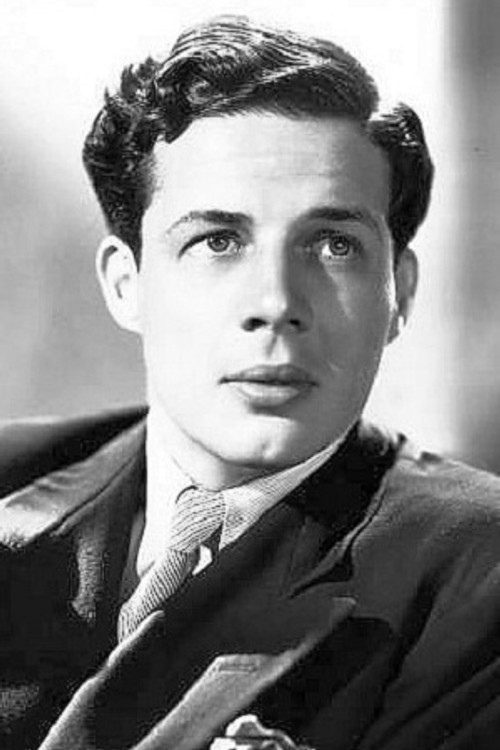 Owen Davis Jr. as Mezziores