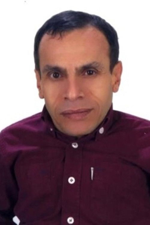 Mevlüt Demiryay as Cüce