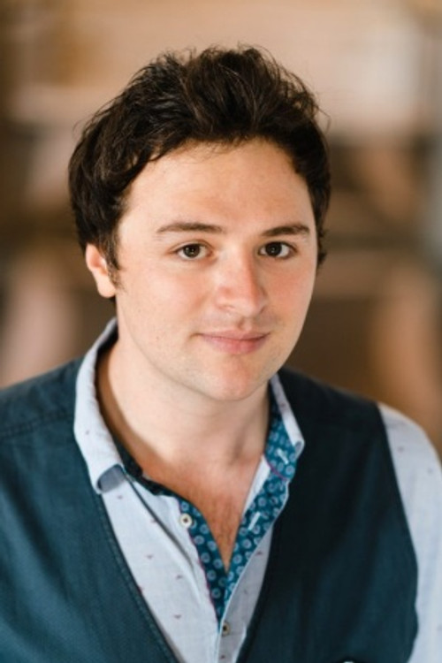 Joshua Owen Mills as Nereo