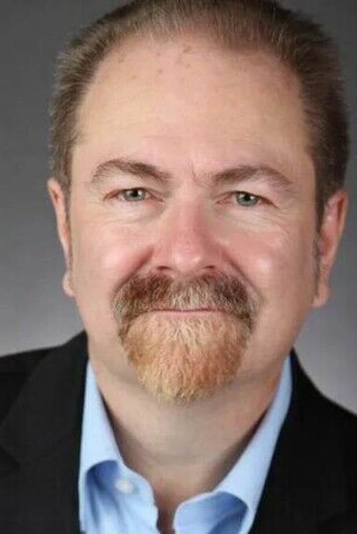 David Jankowski as Bruce