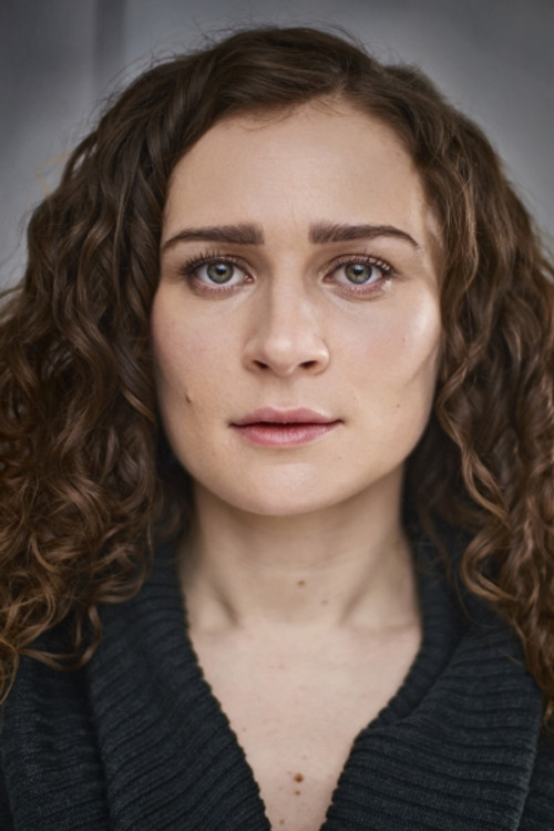 Emily Tucker as Helen