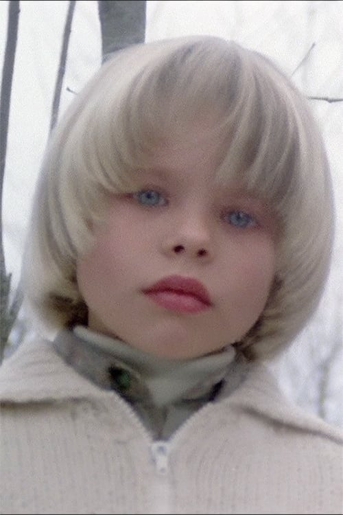 Giovanni Frezza as Little Blond Boy in Film (uncredited)