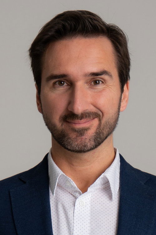 Lukáš Mucha as Pavel