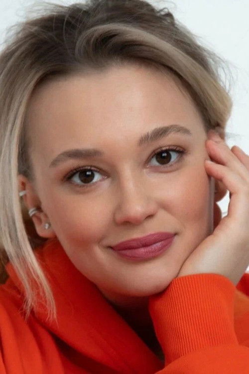 Anastasiya Dubrovina as Ольга Архипова