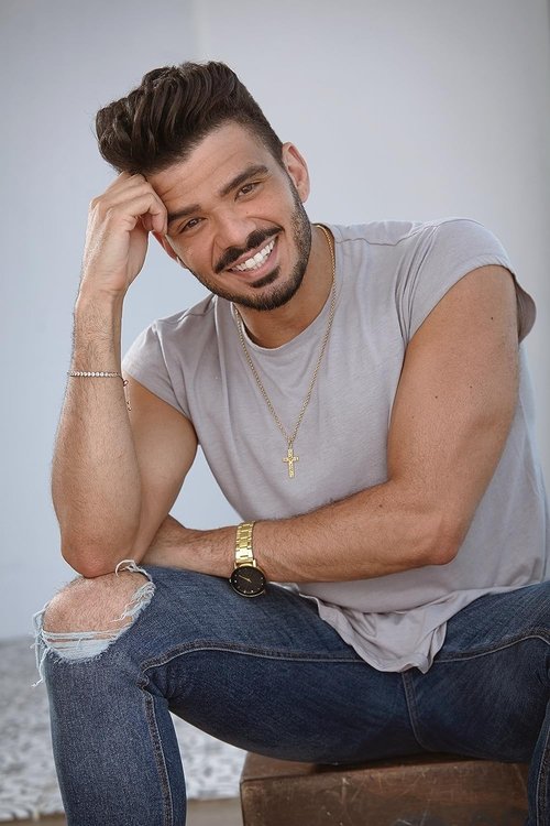 Julius Anthony Rubio as Quique