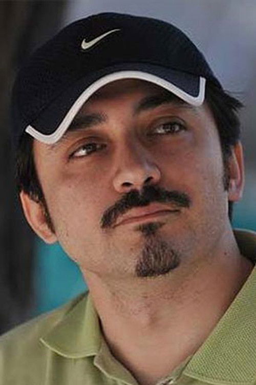 Islamjan Waris as 吐尔逊