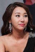 Min Ji-Young as
