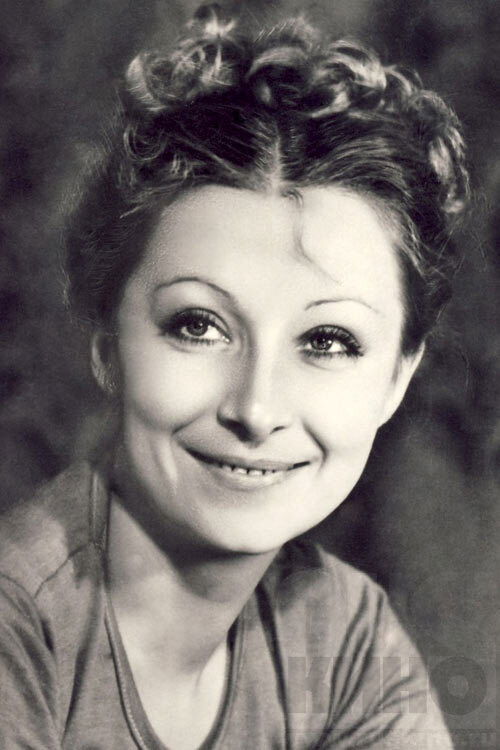 Irina Tereshchenko as Rozaliya Ivanovna starshaya sestra Marii