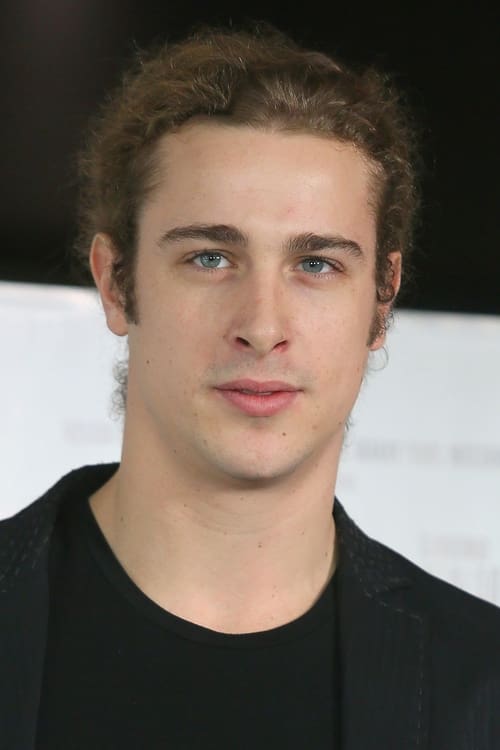 Guglielmo Pinelli as Massimiliano Bernaschi