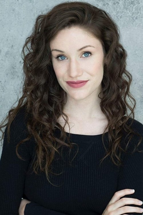 Kailea Banka as Female Bad Singer