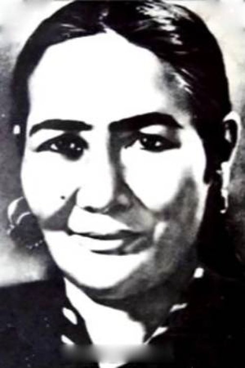 Lyutfi Sarymsakova as Grandmother