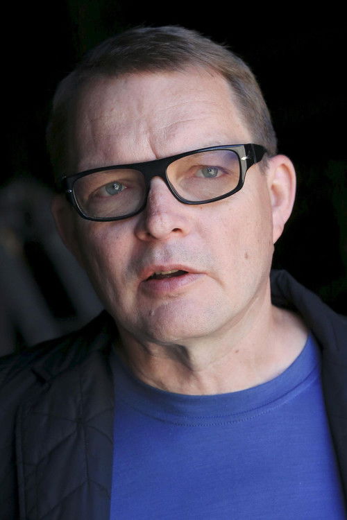 Peeter Jalakas as Kalmer