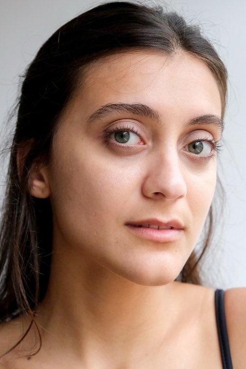 Isadora Ruppert as Laura Gasparian