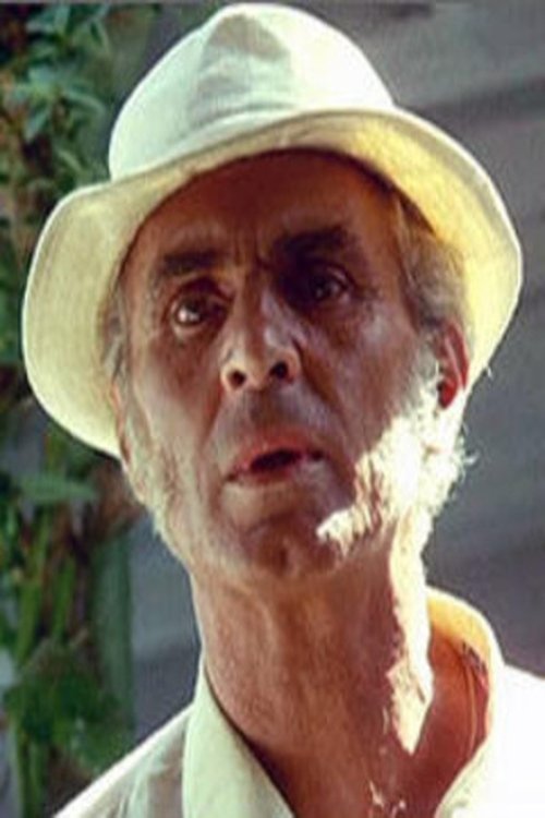 Ángel Menéndez as Amigo de Lina