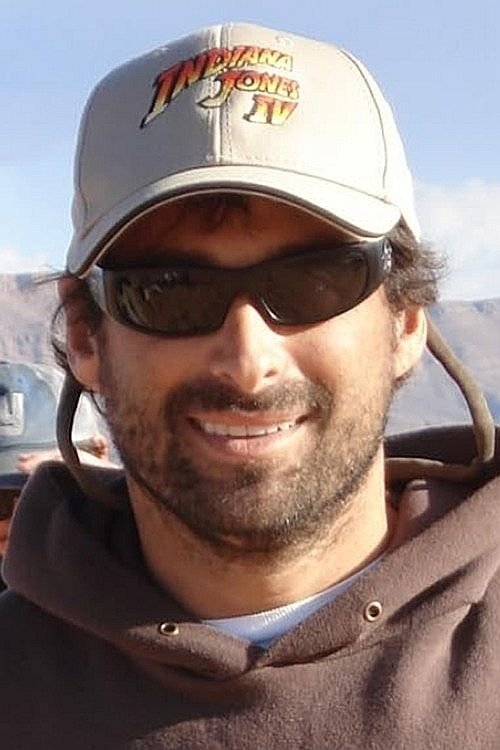 Peter Epstein as Dirty Cop