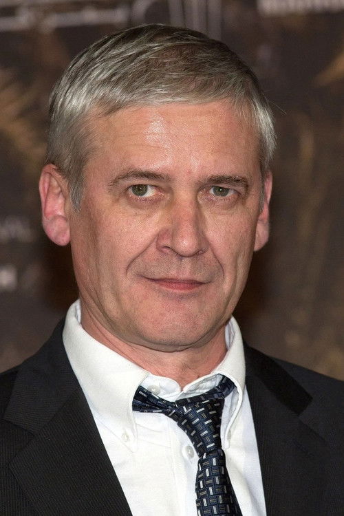 Toomas Hussar as Stundent