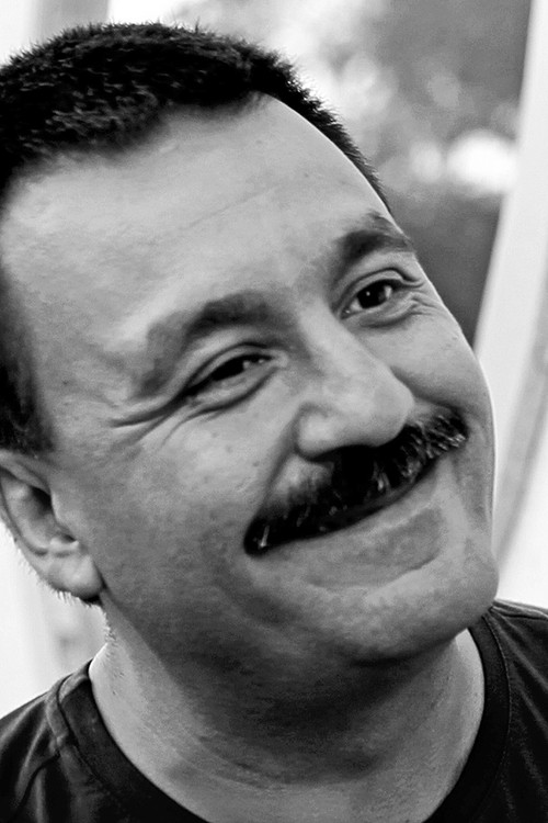 Dino Andreotti as Amigo