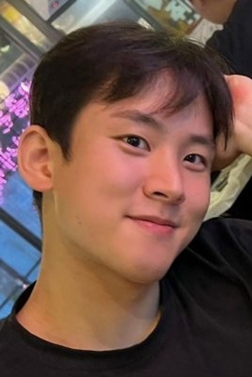 Bang Jin Won as Joon Pyo