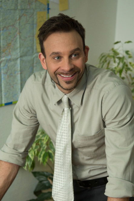 Christian Kinell as Olle