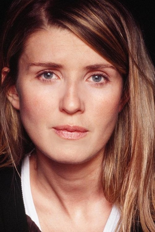 Caroline Brunner as Jeune fille