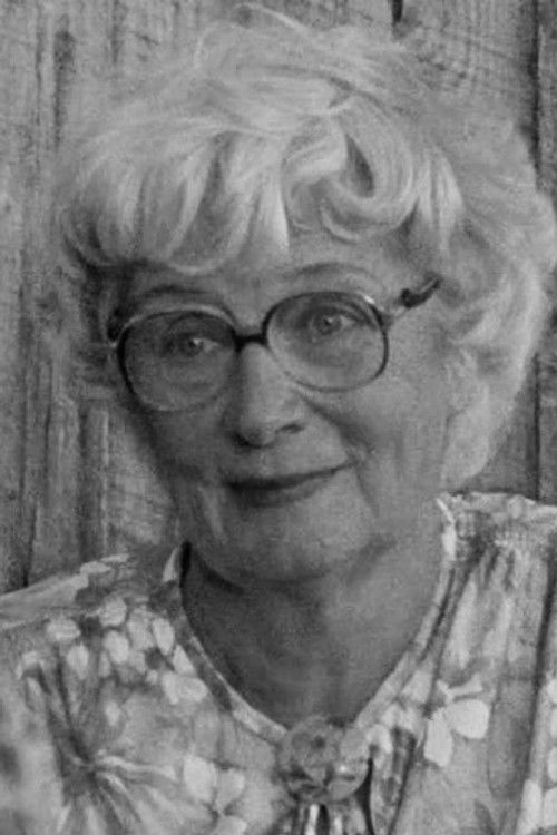 Marthe Nadeau as Aunt Aline